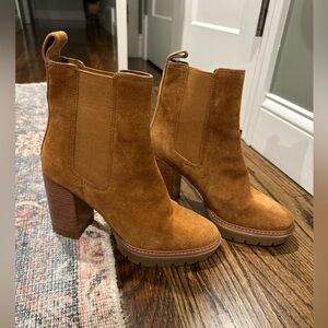 Like New Tory Burch Carson Bootie